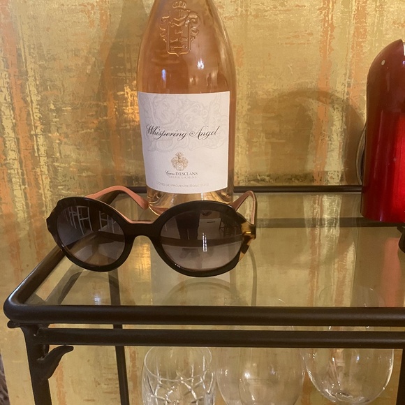 Prada Sunglasses.,… Perfect Condition - Picture 1 of 4